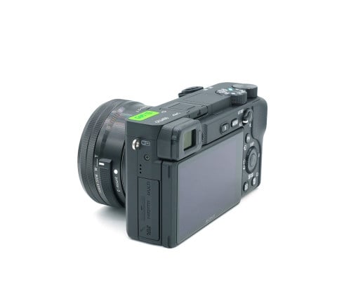 SONY A6400 KIT 16-50mm F/3.5-5.6 OSS