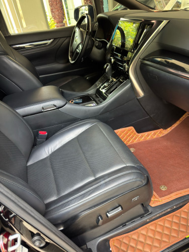 Toyota Alphard 2019