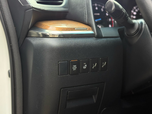 Toyota Alphard Spec Russia