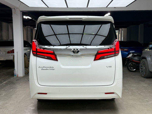 Toyota Alphard Spec Russia