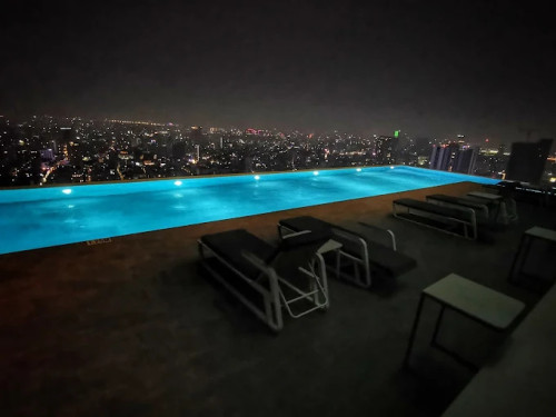 Two-Bedroom Apartment bkk1 for Rent