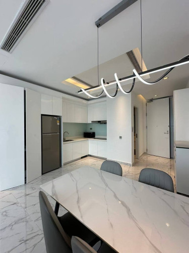 Two-Bedroom Apartment bkk1 for Rent
