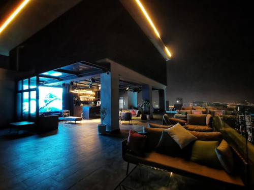 Two-Bedroom Apartment bkk1 for Rent