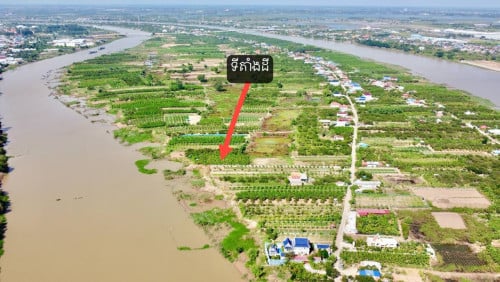 ដីលក់ជាប់ទន្លេបាសាក់ នៅកោះអន្លង់ចិន