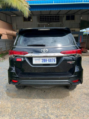 ម្ចាស់លក់កុនលុយ 2020TRD ខេត្តតាកែវ