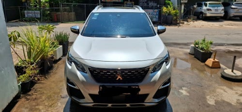 ខ្ញុំចង់លក់ឡានឆ្នាំ 2021ឡានស្អាតប្រើថែណាស់