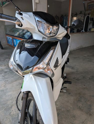 លក់ Honda furthur 125cc ឆ្នាំ2025នៅស្អាតដូចថ្មី