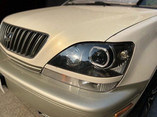 ស្អាត់ណាស់​ Lexus 00 ប៉ុង1