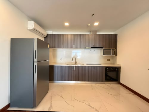 𝐅𝐨𝐫 𝐑𝐞𝐧𝐭: Spacious 2-Bedroom Apartment – BKK1
