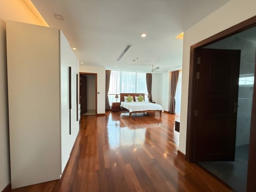 𝐅𝐨𝐫 𝐑𝐞𝐧𝐭: Spacious 2-Bedroom Apartment – BKK1