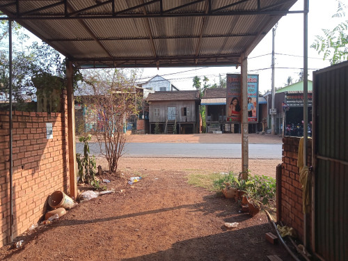 ដី+ផ្ទះល្វែង (លក់បន្ទាន់🔥)