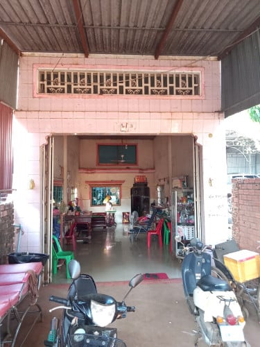 ដី+ផ្ទះល្វែង (លក់បន្ទាន់🔥)