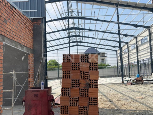 ឃ្លាំងសម្រាប់ជួលនៅសែនសុខ / Warehouse for Rent at Khan Sen Sok