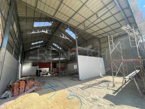ឃ្លាំងសំរាប់ជួលនៅសែនសុខ / Warehouse for Rent at Khan Sen Sok