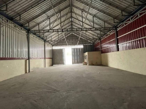 ឃ្លាំងសម្រាប់ជួលនៅជិតផ្លូវសឡា / Warehouse For Rent near Sola St