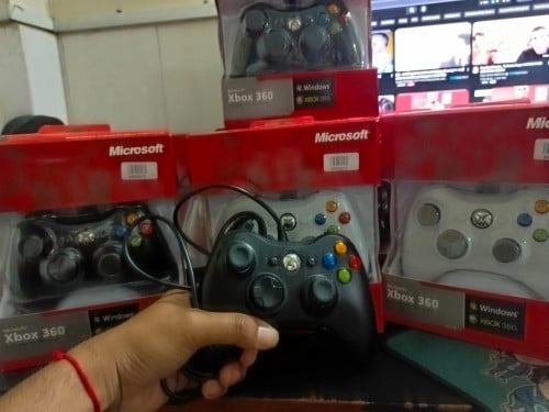 ដៃ Xbox 360 wire សម្រាប់កំព្យូរទ័រ