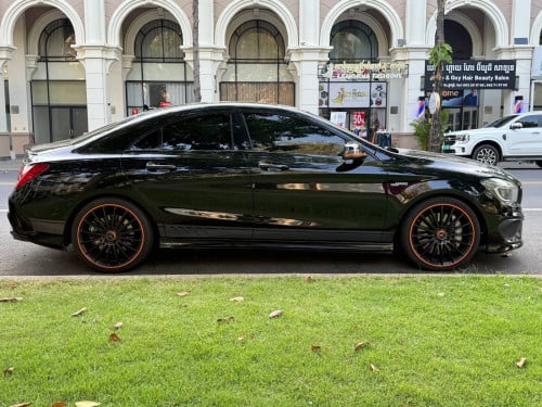 2015 Mercedes-Benz CLA45 AMG OrangeArt Edition (Low Mileage)