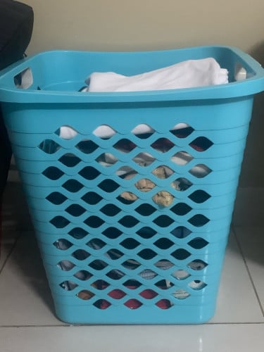 blue and stainless hangers, (4) pillow case and blue basket