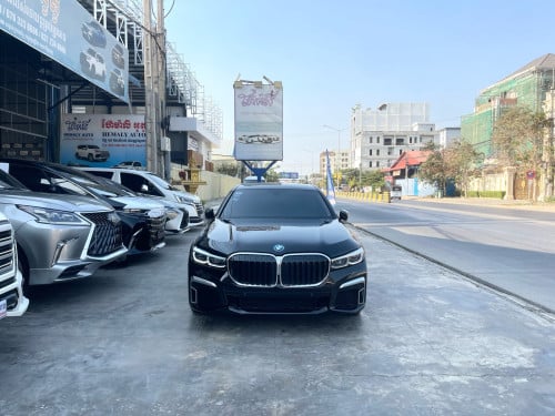 BMW 740Li 2016 LWB តួវែង Full Option up to 2020 M package