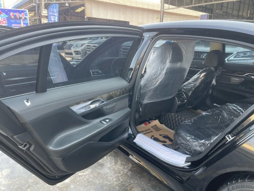 BMW 740Li 2016 LWB តួវែង Full Option up to 2020 M package