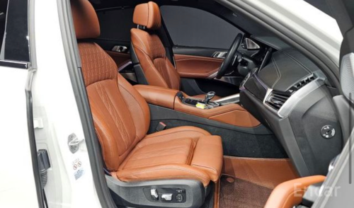 BMW X6 M50i 2023