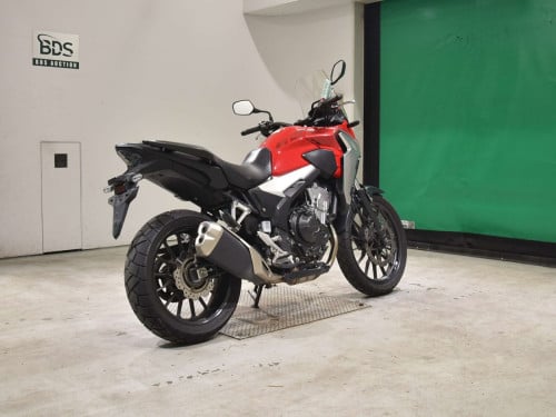 CB400 ឆ្នាំ021