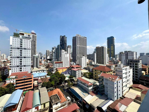Condo bkk2 unit 2bedroom for rent