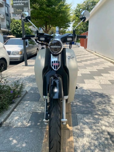 Honda super cub ឆ្នាំ2020 កំលាំង 125
