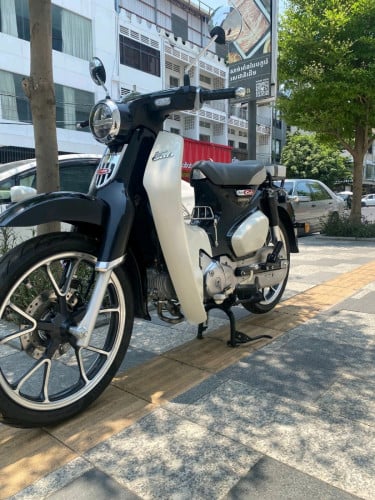 Honda super cub ឆ្នាំ2020 កំលាំង 125
