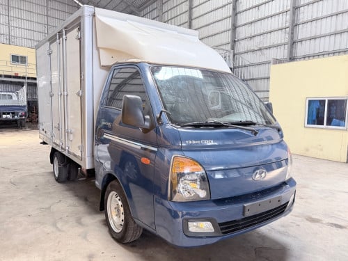Hyundai 012 ក្រដាស់ពន្ធ