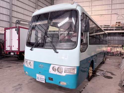 Hyundai 35កៅអី