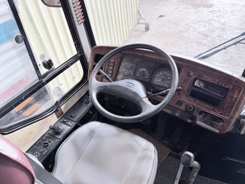 Hyundai 35កៅអី