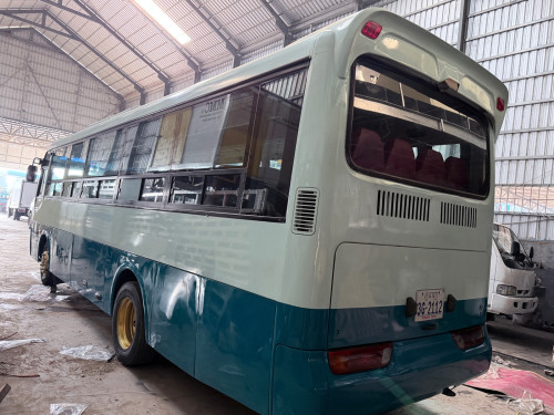 Hyundai 35កៅអី