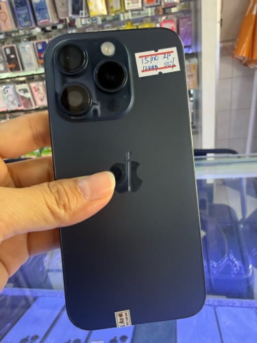 iPhone 15pro 128GB 559$