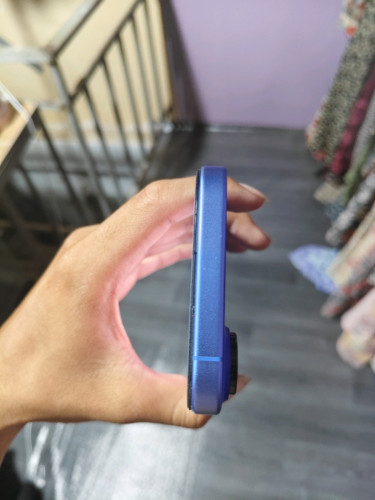 Iphone 16 lcd ថ្មី