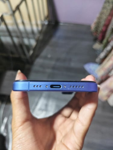 Iphone 16 lcd ថ្មី