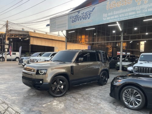 Land Rover Defender First Edition 110 Full Options 2020 • ឡានម្ចាស់ដើមទិញថ្មី ខ្លាញ់គោ