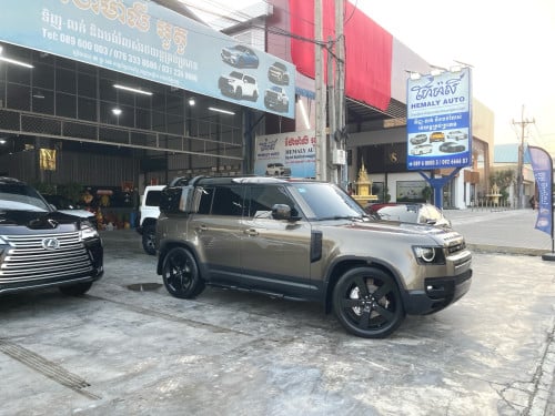 Land Rover Defender First Edition 110 Full Options 2020 • ឡានម្ចាស់ដើមទិញថ្មី ខ្លាញ់គោ