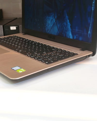 Laptop Asus X54UBR