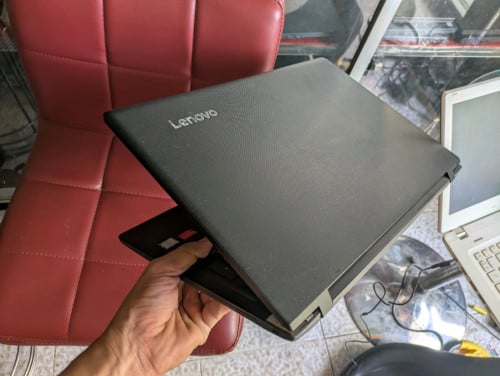 Lenovo IdeaPad Core i5-2.7Ghz/ram8/m.2 128G/15.6inch/ Radeon R7 M340 2G for design