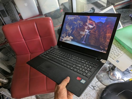Lenovo IdeaPad Core i5-2.7Ghz/ram8/m.2 128G/15.6inch/ Radeon R7 M340 2G for design