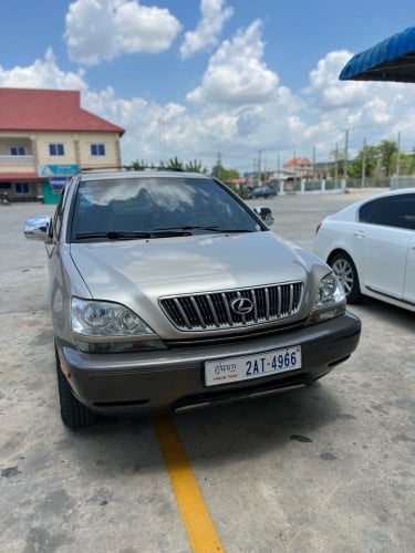 Lexus 01 ប៉ុង1 ឡានស្អាត