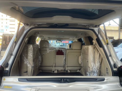Lexus Lx 570 2013 Sport Full Arab ម្ចាស់ដើមទីមួយទិញថ្មីខ្លាញ់គោ • ធានាឡានមូល មិនមាន បុកប៉ះ
