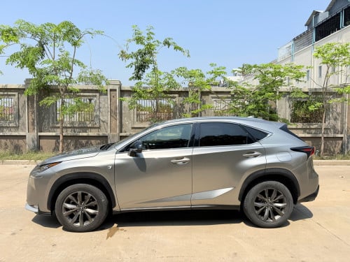 Lexus Nx200t 2016 F-Sport ប៉ុងមួយ 3បេតុង