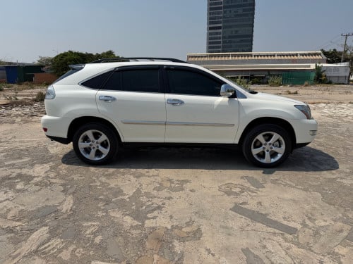 Lexus RX 330