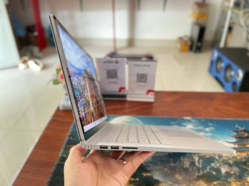 Microsoft Surface BOOK I