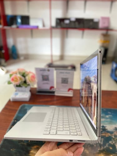 Microsoft Surface BOOK I