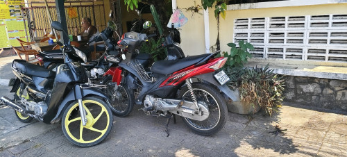 Moto Suzuki axelo 125