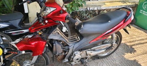 Moto Suzuki axelo 125