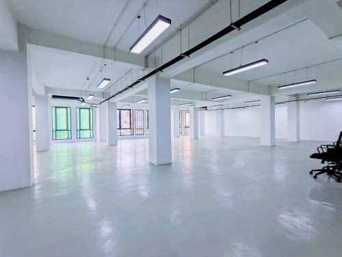 Office for rent at 7 Makara(OF-096)ការិយាល័យជួលនៅខណ្ឌ7មករា ជិតផ្សារថ្មី អាចបត់បែនបានតាមតម្រូវការ